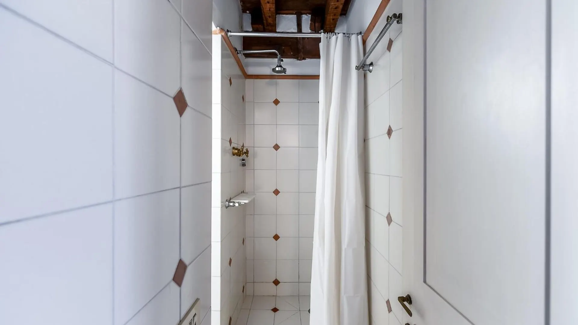 Apartment Petite Maison - Milano Navigli By Innstay